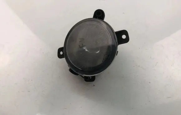 Ford Mondeo Mk III Front fog light 1S7115K202AC