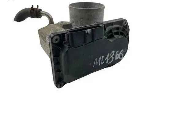 Toyota Avensis T250 Throttle valve 220300D021