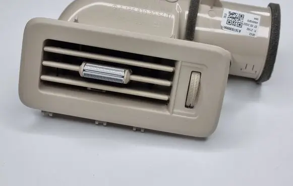 Mercedes-Benz GLS X167 Air vent grill in roof A1668301654 A1668303054 A1678309901