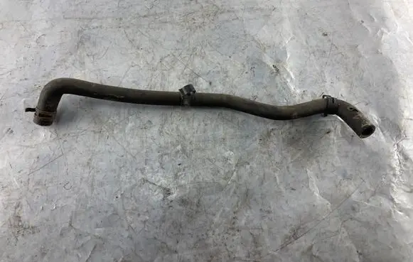 Volkswagen Polo IV 9N3 Breather hose/pipe 