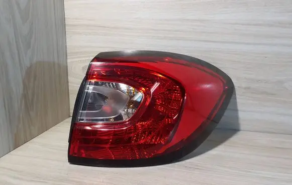 Renault Captur Rear/tail lights 265509762R