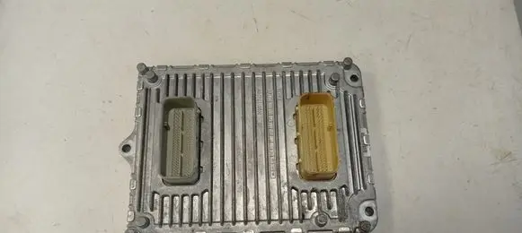 Chrysler Pacifica Engine control unit/module 68330922AB P68330922AB