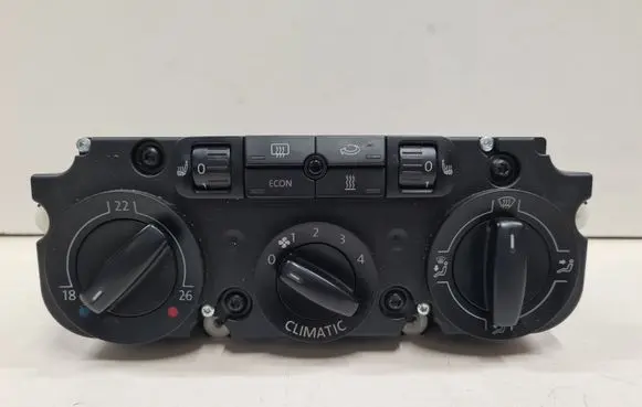 Volkswagen PASSAT B6 Climate control unit 3C1820045 5HB00932800