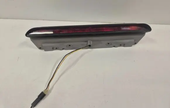 Subaru Forester SG Third/center stoplight Oew24036 2242