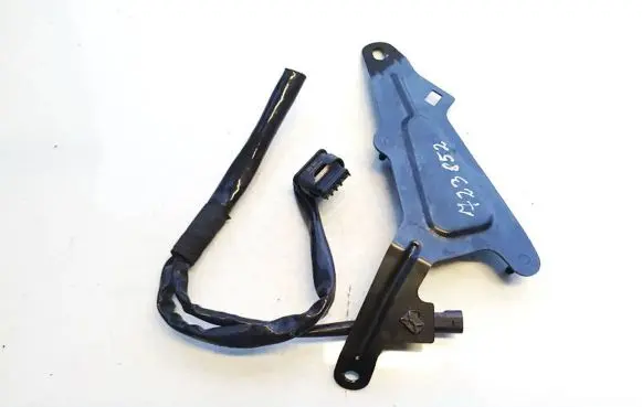 Mercedes-Benz C W205 Sensor a1665459240 a0225452926