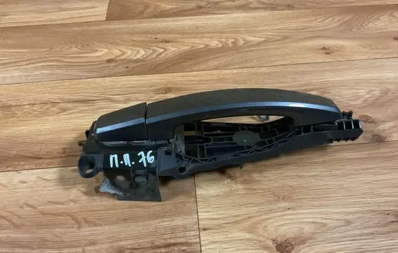 Opel Insignia A Front door exterior handle 13308536