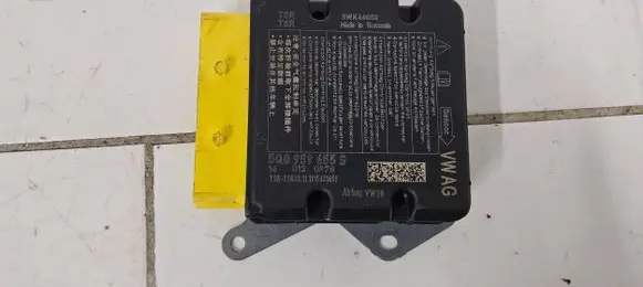 Volkswagen e-Golf Airbag control unit/module 5Q0959655S 15631459 1410120870