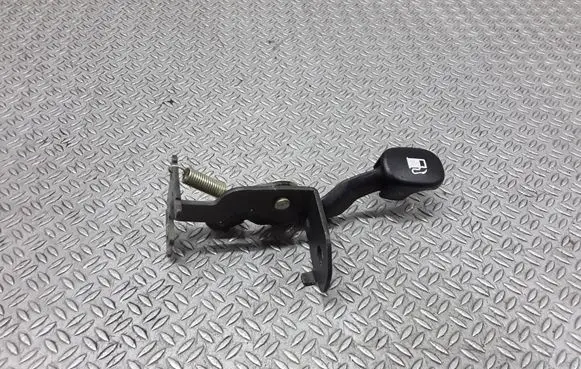 KIA Ceed Fuel tank opening switch 