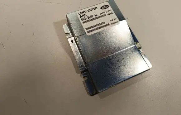 Land Rover Range Rover Sport L320 Air suspension control unit module (rear) AH325A482AD