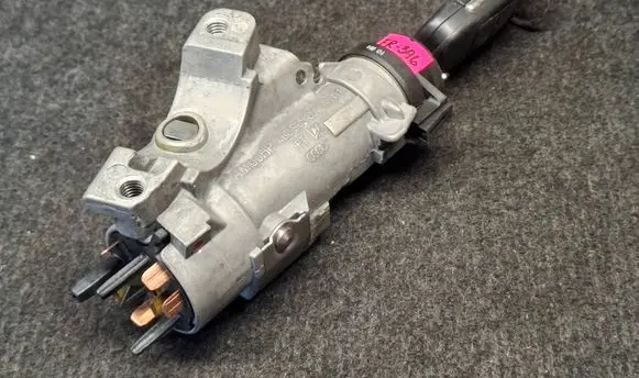 Audi A4 S4 B7 8E 8H Ignition lock 4B0905851N 4B0905849