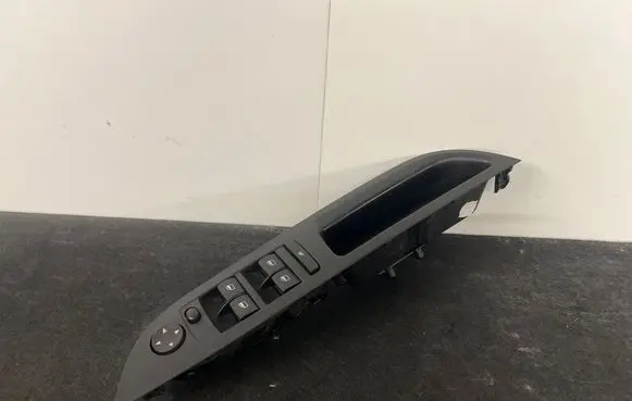 BMW 5 E60 E61 Electric window control switch 9122110 MT205200162