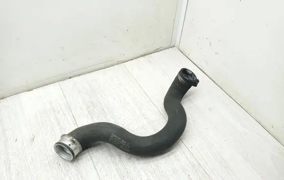 Mercedes-Benz C W204 Engine coolant pipe/hose A2045013082 6254123038P