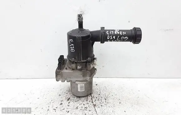 Citroen DS4 Power steering pump A5102332 V29011446C