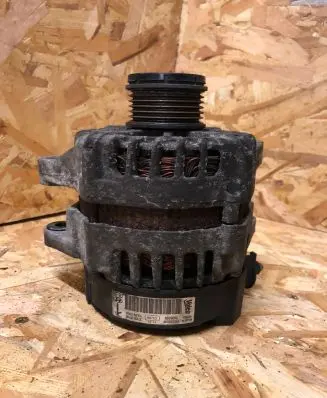 KIA Sorento Generator/alternator 2606259 373002F100