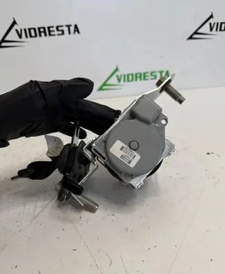 Honda HR-V Middle seatbelt (rear) 