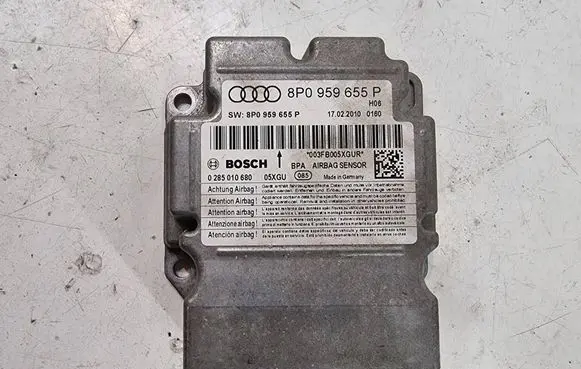 Audi A3 S3 8P Airbag control unit/module 8P0959655P 003FB005XGUR