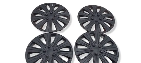 Ford Fiesta R14 wheel hub/cap/trim 