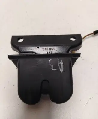 Audi A3 S3 8L Tailgate/trunk/boot lock/catch/latch 8L0827 190100