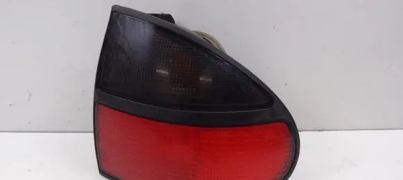 Renault Laguna I Rear/tail lights