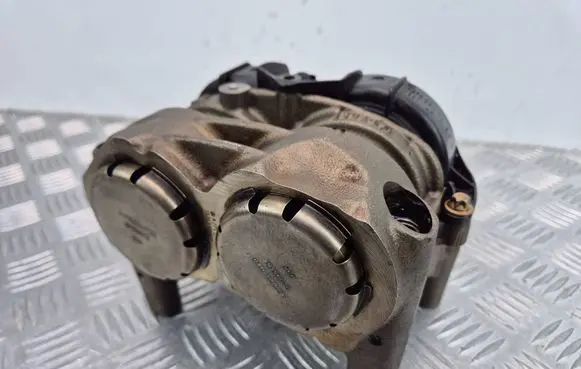 Mercedes-Benz C W205 Balance shaft A2740300285 13203000821 320300082