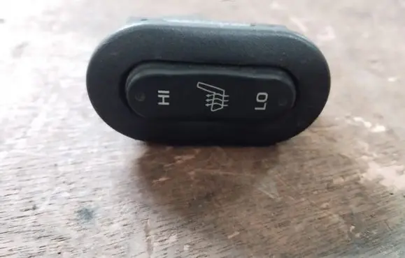 Dodge Durango I Seat heating switch 56045098AA