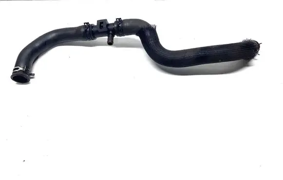 Nissan Qashqai Engine coolant pipe/hose 