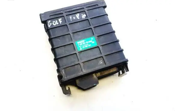Volkswagen Golf II Engine control unit/module 0280800104 811906264