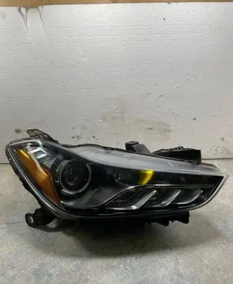 Maserati Ghibli Headlight/headlamp 130732947400 90999