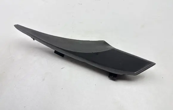 Toyota Auris E180 Windshield trim 5386602040