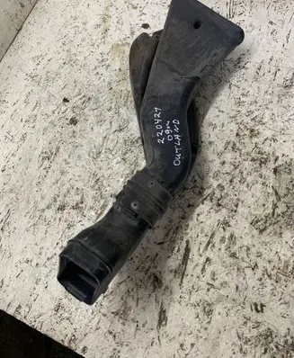 Mitsubishi Outlander Air intake duct part 1505a090