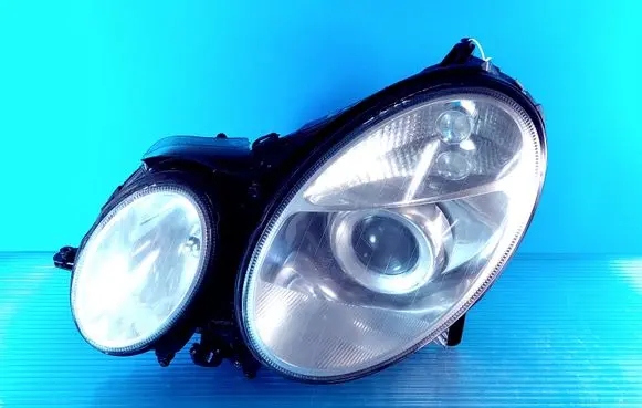 Mercedes-Benz E W211 Headlight/headlamp A2118705685 A2114420203