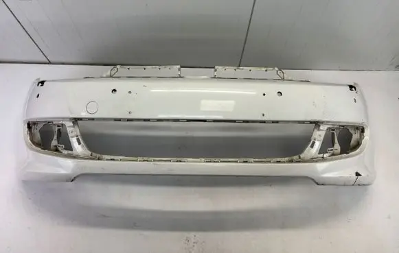 Volkswagen Golf VI Front bumper 5K0807221 Z1626