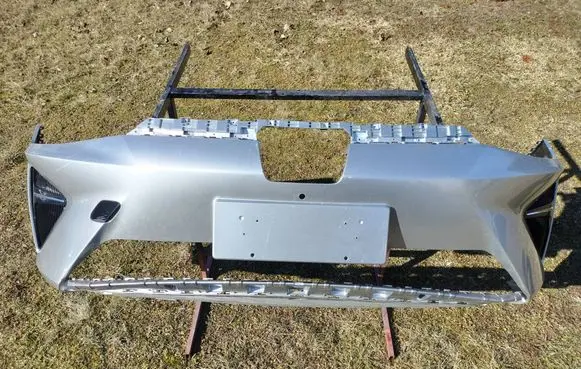 MG MG5 ev Front bumper P10859360