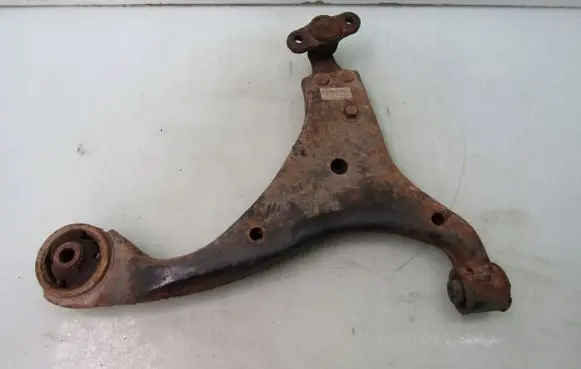 KIA Ceed Front lower control arm/wishbone 545002H000