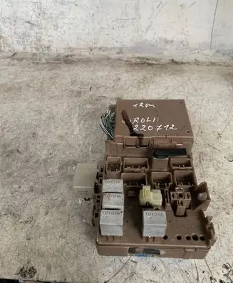 Toyota Corolla E120 E130 Fuse module