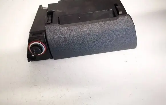Volkswagen Touran I Car ashtray 1t1857961
