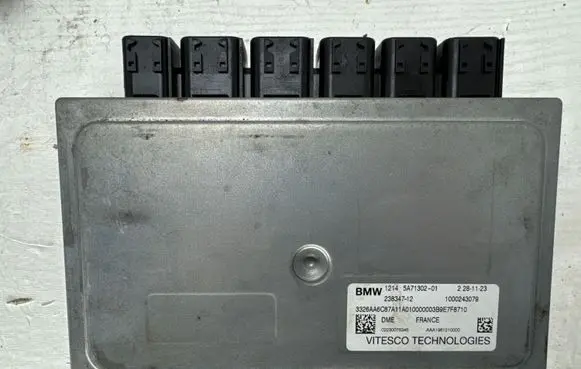 BMW 5 G30 G31 G38 Engine control unit/module 23834712 02230076346 1000243079