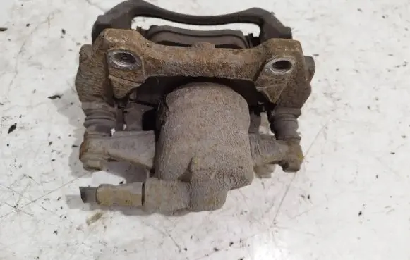 Fiat Punto (199) Front brake caliper