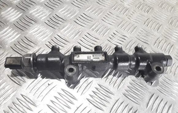 Fuel main line pipe