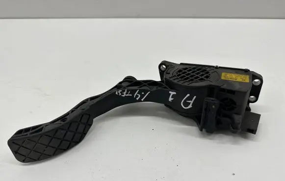 Audi A1 Accelerator throttle pedal 6R2723503A