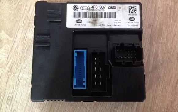 Audi A6 S6 C6 4F Comfort/convenience module 4F0907289G