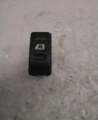 Citroen Xsara Picasso Electric window control switch 22681