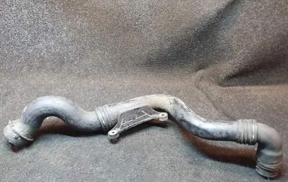 Volkswagen Golf V Intercooler hose/pipe 1K0145832B PXO110491