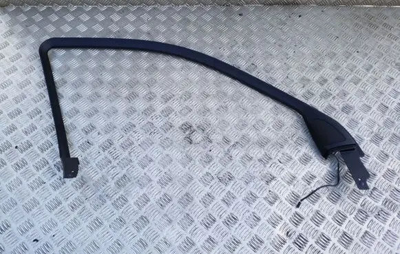 BMW X5 E53 Other front door trim element 8402507