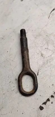 Volkswagen Jetta VI Towing hook eye 1t0805615A