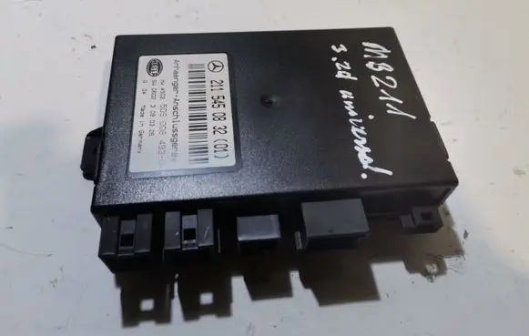 Mercedes-Benz E W211 Tow bar trailer control unit/module 2115450832