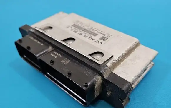 Skoda Fabia Mk3 (NJ) Engine control unit/module ECU 04C907309CC IMPRK1599218