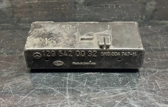 Mercedes-Benz SL R129 Engine control unit/module 1295420032 5KG00474