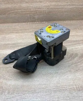 Mercedes-Benz S W220 Front seatbelt A62719A FrontLeft