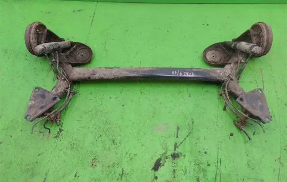 Fiat Panda II Rear axle beam 